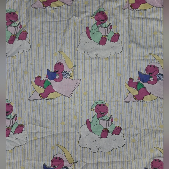1994 Barney Curtains - Picture 2 of 5